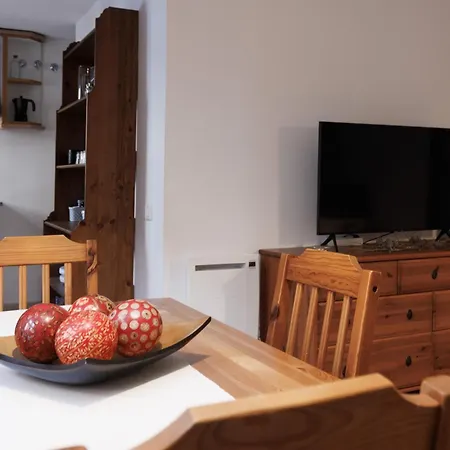 Daire Lets Holidays Centric With Parking Tossa Tossa de Mar