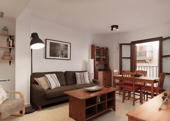 Διαμέρισμα Lets Holidays Centric With Parking Tossa